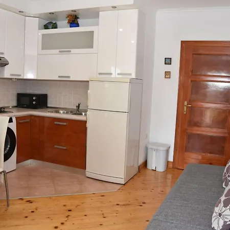 Appartement Zeljka Mit Terrasse By Interhome