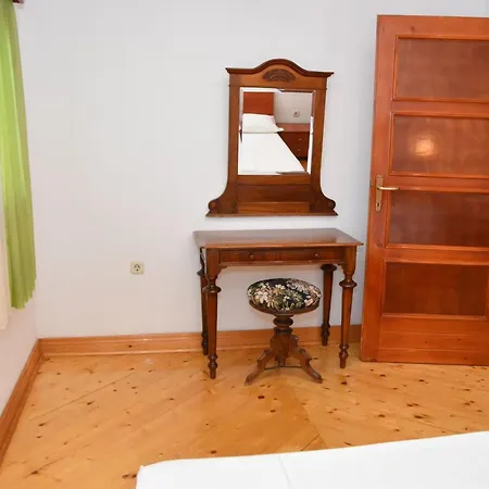 Zeljka Mit Terrasse By Interhome Pakoštane