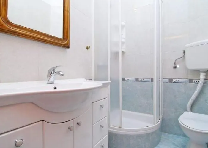 Apartman Zeljka Mit Terrasse By Interhome